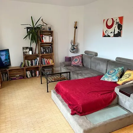 Freistehendes Gemuetliches Haus *